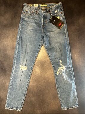 Women’s Wedgie High Rise Distressed Blue Denim Jeans- waist 26